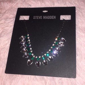NWT Steve Madden Rhinestone Green Necklace